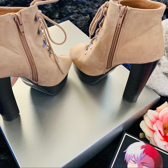 Cream Lace Up Open Toe Ankle Boot Heels - Picture 5 of 7